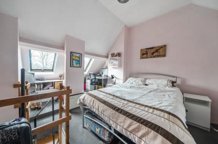 1417358-8-699c927...