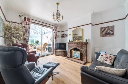 1417358-17-699c92...