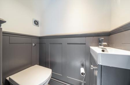 1423687-25-69a990...