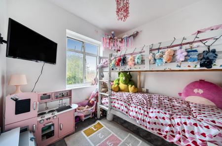 1424140-15-69aead...