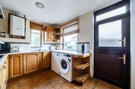 1424140-13-69aeac...