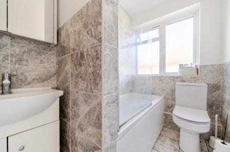 1428974-12-69ba74...