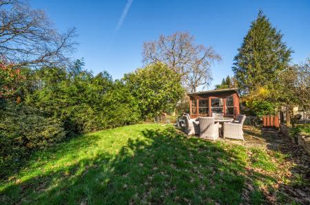 1428974-6-69ba737...