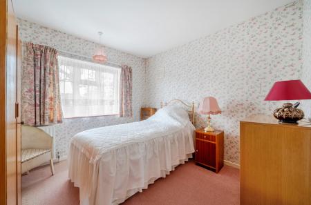 1430388-9-69b7f61...