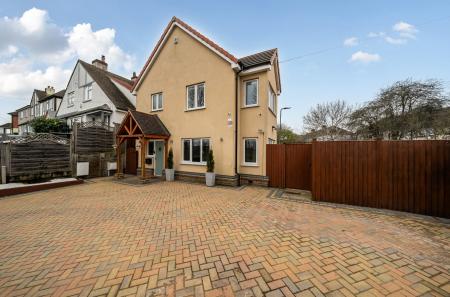 1424177-1-69b4032...