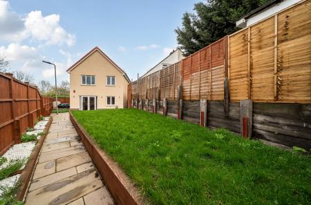 1424177-12-69b409...