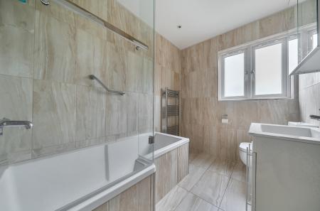 1424177-10-69b408...