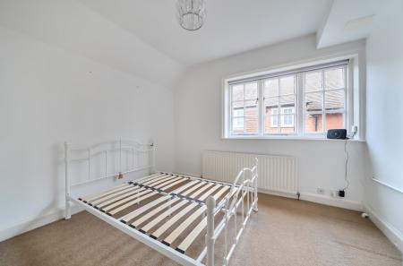 1429242-4-69b8142...