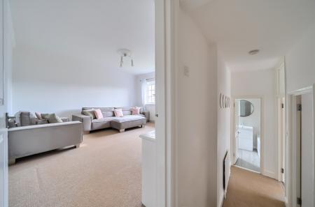 1429242-10-69b814...