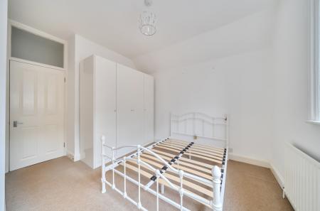 1429242-5-69b8144...