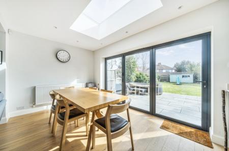 1430423-11-69b443...