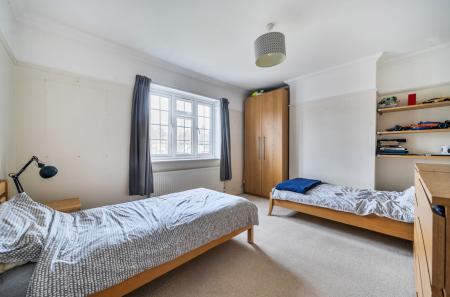 1430423-16-69b444...