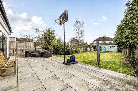 1430423-3-69b4437...