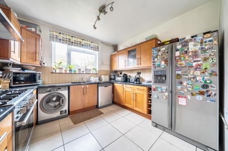 1424771-12-69b2fc...