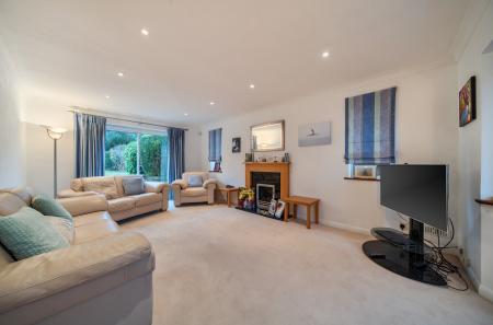 1420060-4-69a0927...