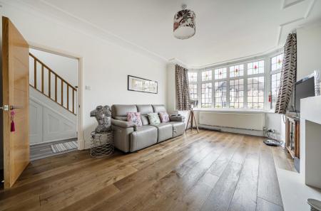 1437887-9-69cd5a9...