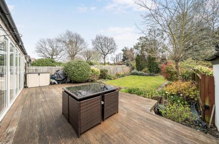 1437887-4-69cd59c...