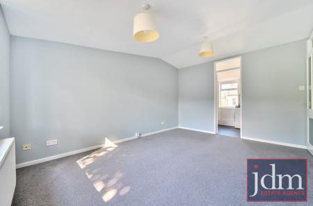 9bf36371-6b1c-47d...