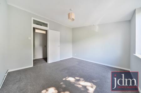 ed73cf34-6ab1-4cf...