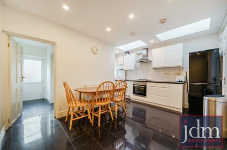 67235489-d473-4bf...