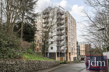 79297ecd-246d-496...