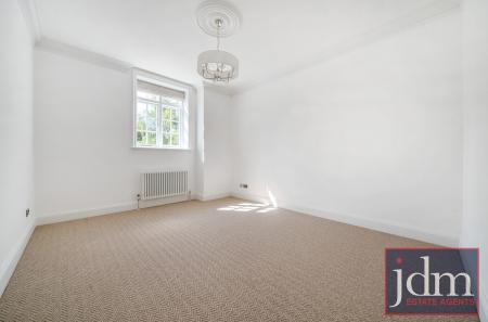 e5393542-a0c8-402...