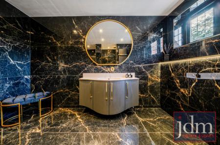 86763f56-685c-480...