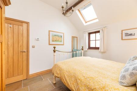 THE OLD FORGE BEDROOM TWO