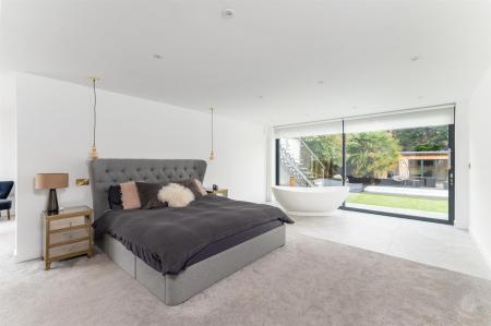 GROUND FLOOR BEDROOM SUITE