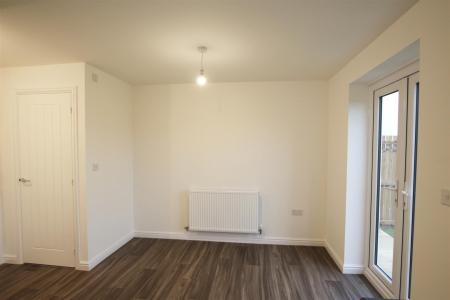 DINING KITCHEN (4.75m x 2.87m)