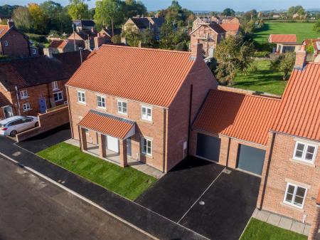 2 - Main Street Brawby - Exterior-10.jpg