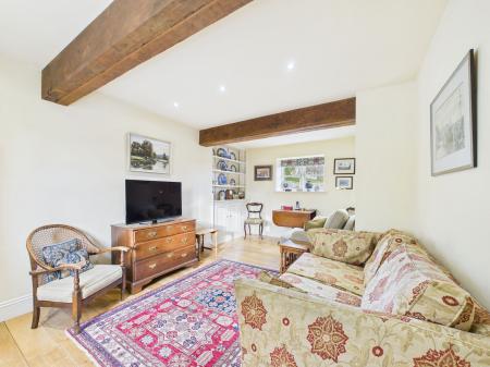 Living Room/Dining Room