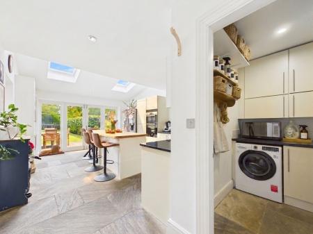 Kitchen/Utility