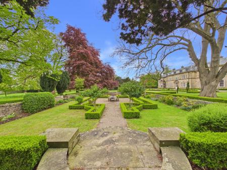 Kirkdale Manor Grounds
