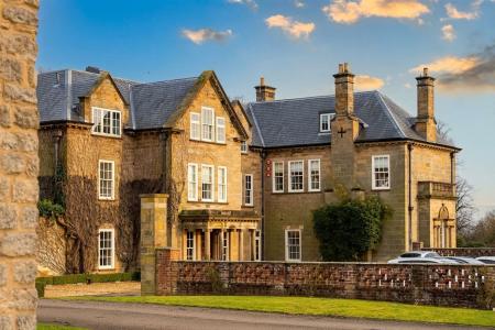 Kirkdale Manor Grounds