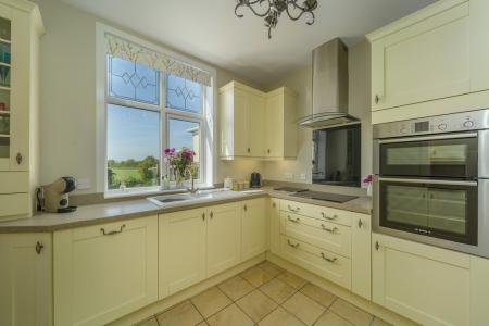 Kitchen-3