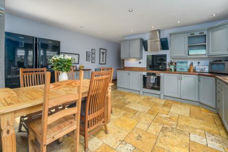 Kitchen-4