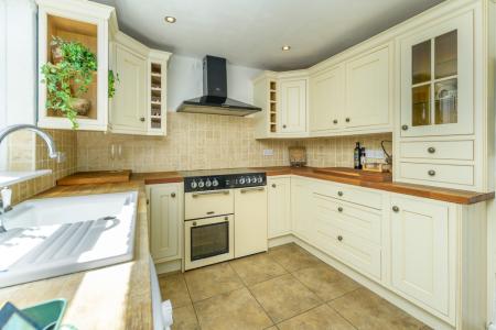 Kitchen-2