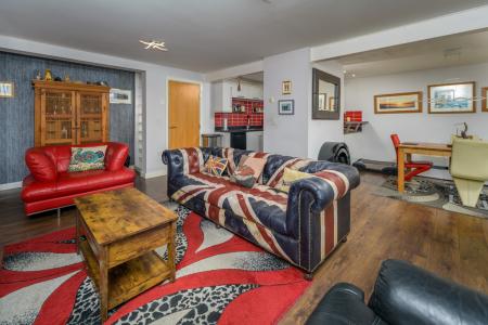 Lounge-4