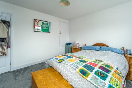 Bed One-3
