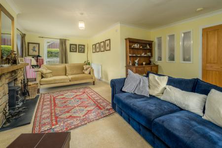 Lounge-3