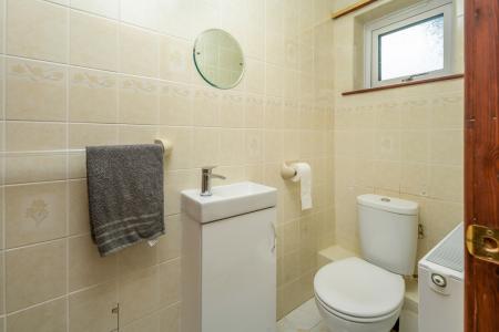Shower Room-1