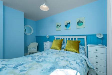 Bed One-3