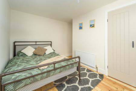 Bed One-2