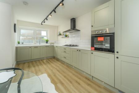 Kitchen Diner-2