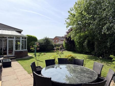 Linnet Lane, Lytham