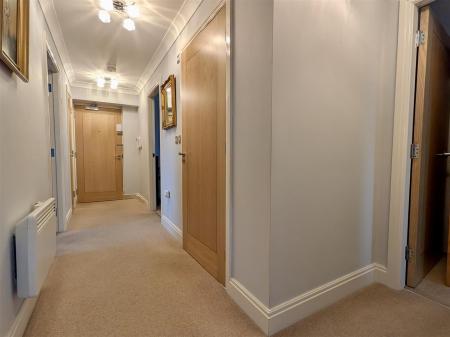 PRIVATE ENTRANCE HALL