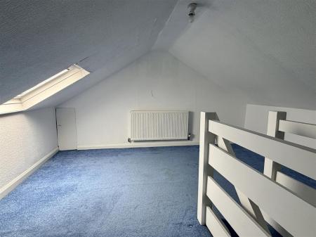 LOFT ROOM