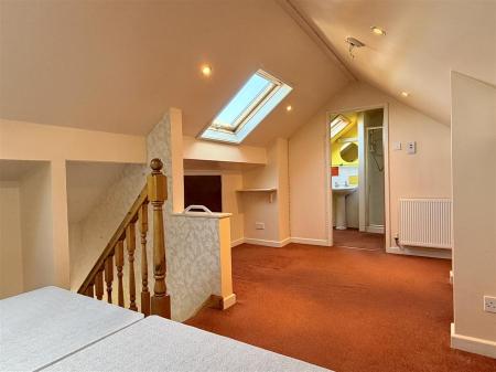 1ST FLOOR LOFT ROOM