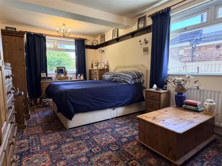 EXTENDED 4TH BEDROOM/RECEPTION ROOM